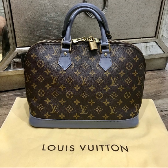 Louis Vuitton Handbags - 🍭Louis Vuitton Alma PM🍭